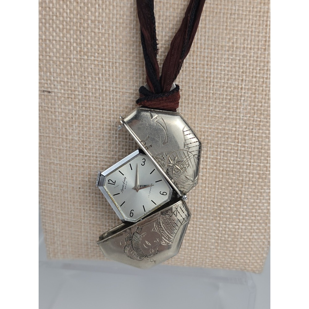 Vintage Seiko Sports Lady Pendant Watch Japan Engraved Case 17 Jewel See Desc